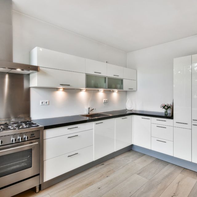 interior cocina moderna colores blancos